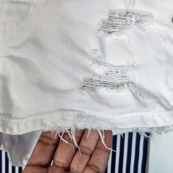 Vintage White Lace Print Distressed Aiko Low Rise Denim Shorts - Size 28 - Picture 5 of 9